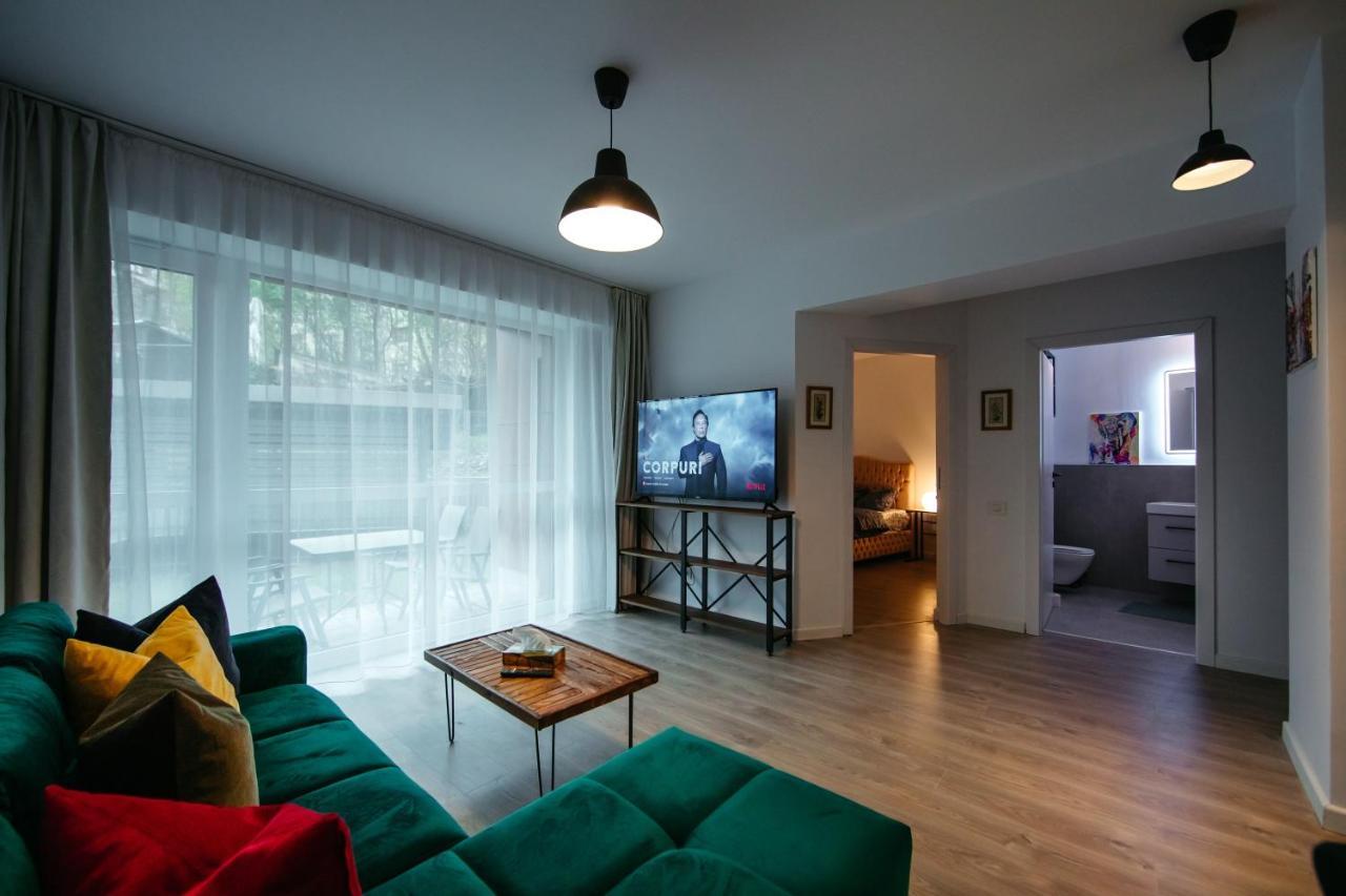 Mountain Retreat Apartment Sinaia Exterior photo