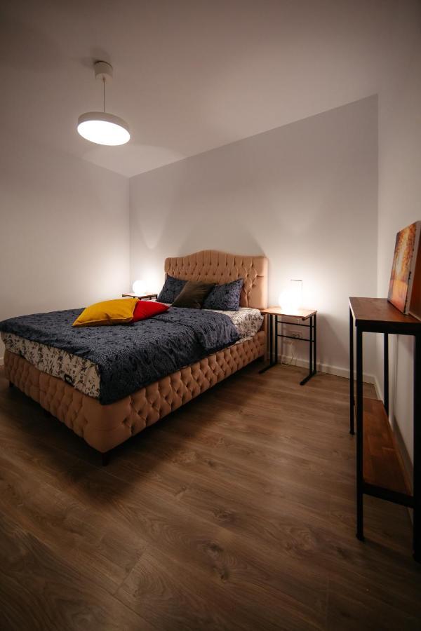 Mountain Retreat Apartment Sinaia Exterior photo